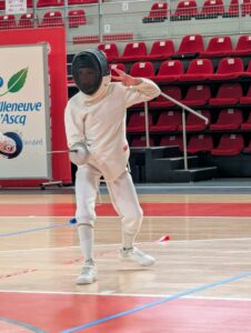 Assaut d'épée pendant la compétition de la fête de fin de saison 2026 du CEVA